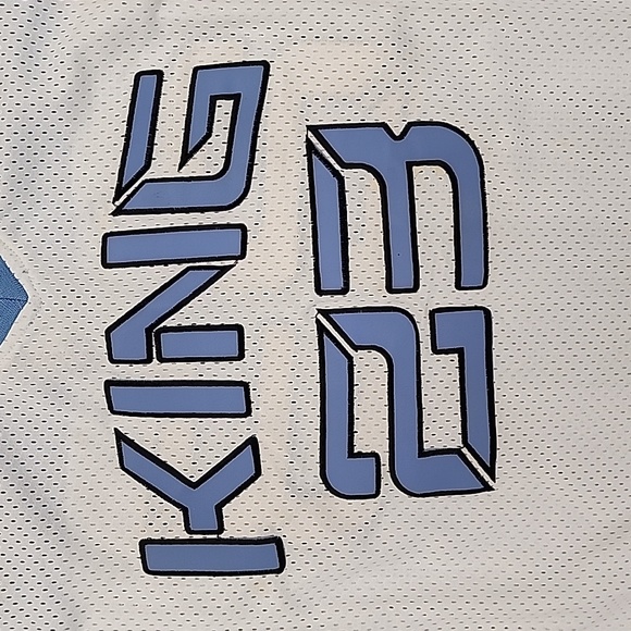 Sold Vintage Nike LeBron Jersey - Picture 3 of 8